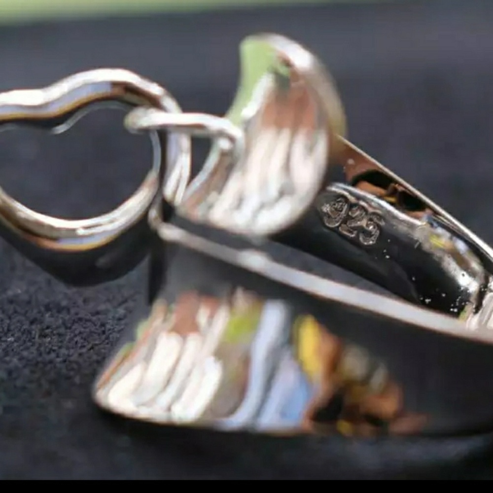 .925 Twisted Hearts Ring